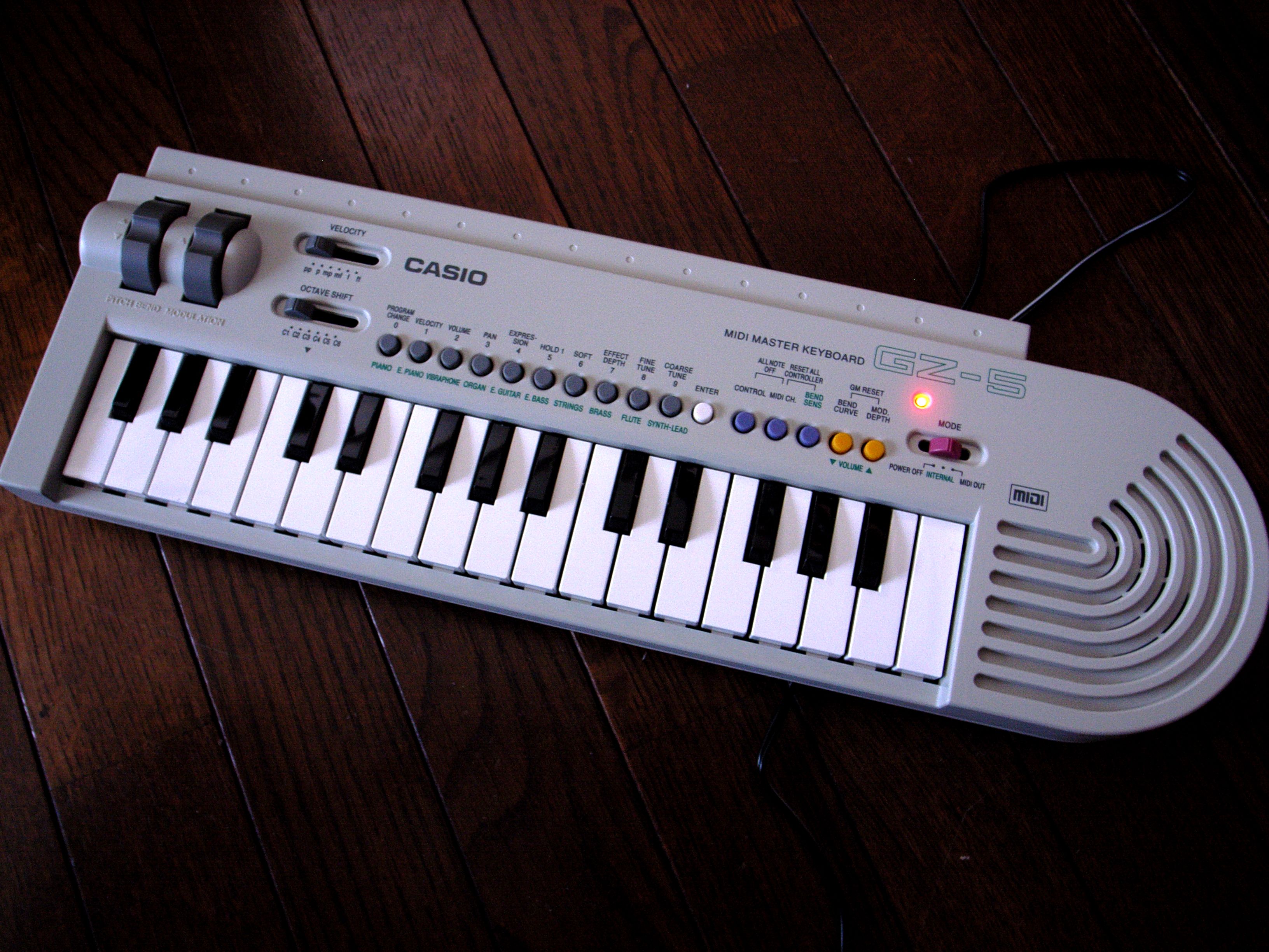Casio electric piano keyboard